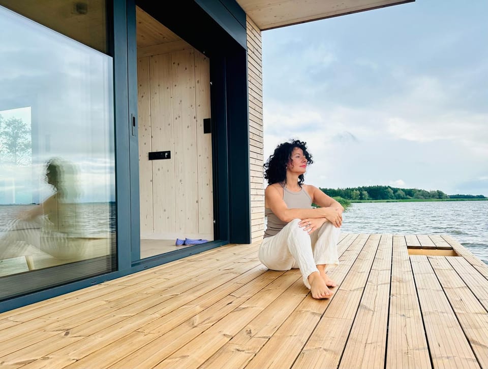Natural landscape, Balcony/Terrace, Lake view