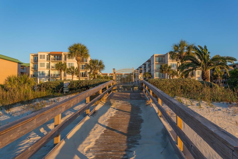 Beach Club #209 House in Saint Simons Island