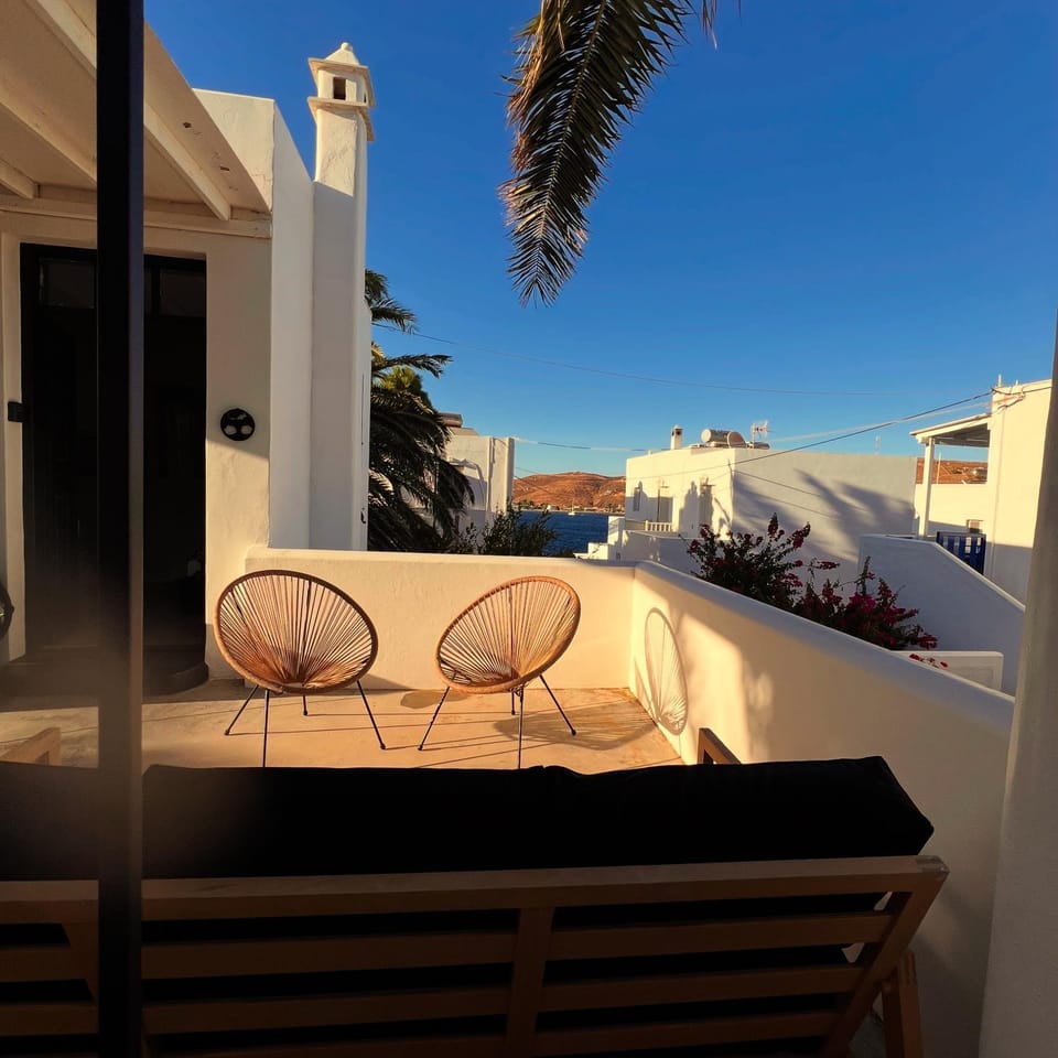 Pegasus & Perseas Serifos Beach Houses House in Milos