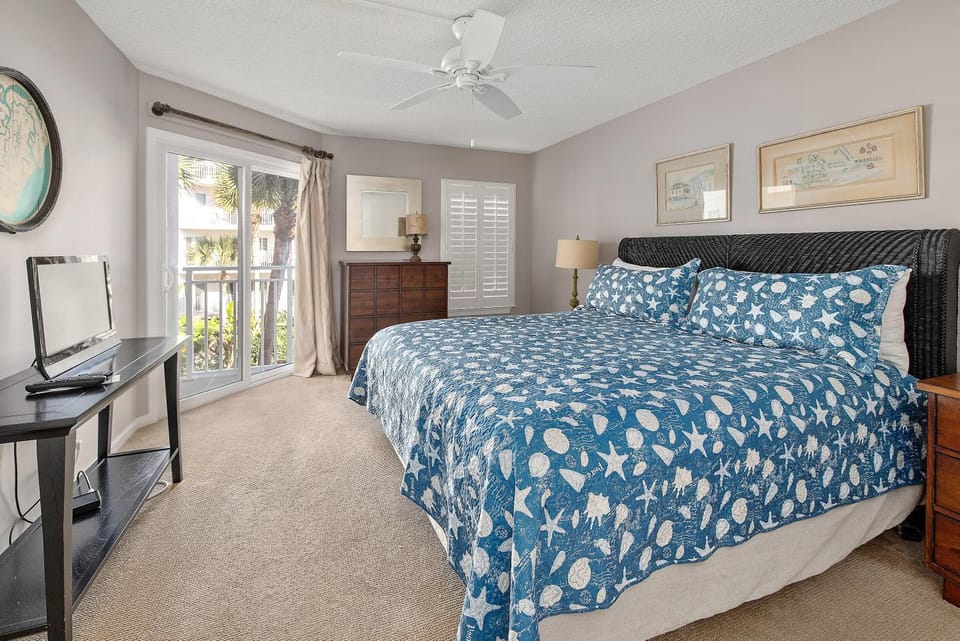 Beach Club #222 House in Saint Simons Island