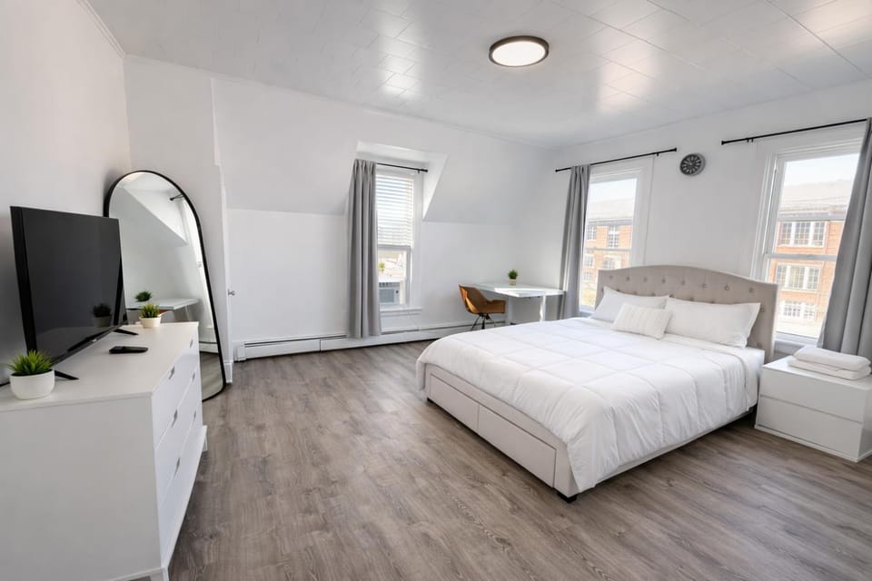 Game Room Fun Extended Stay Friendly Apartment in Danielson