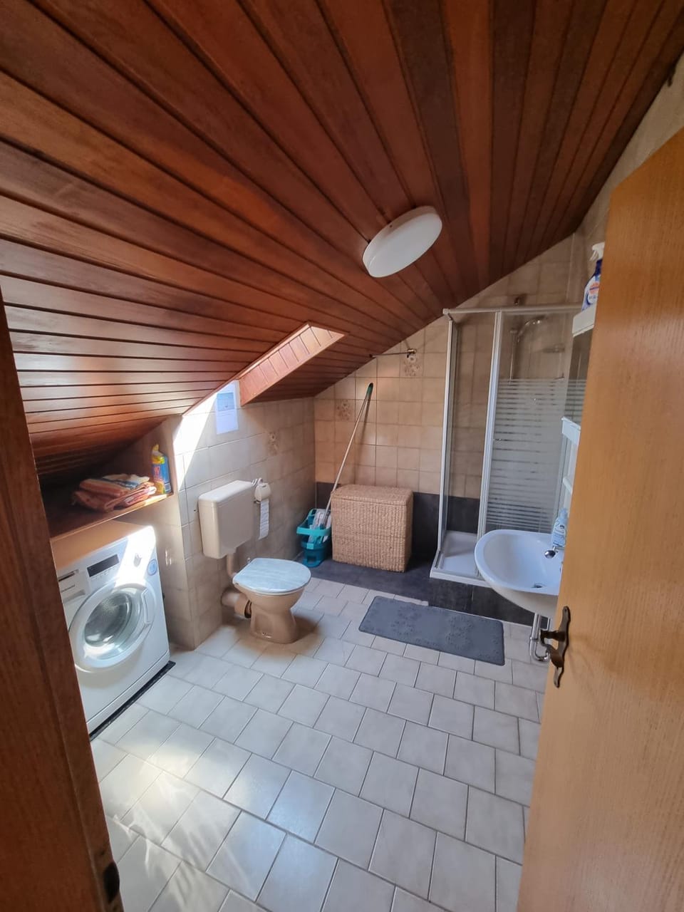 Toilet, Bathroom