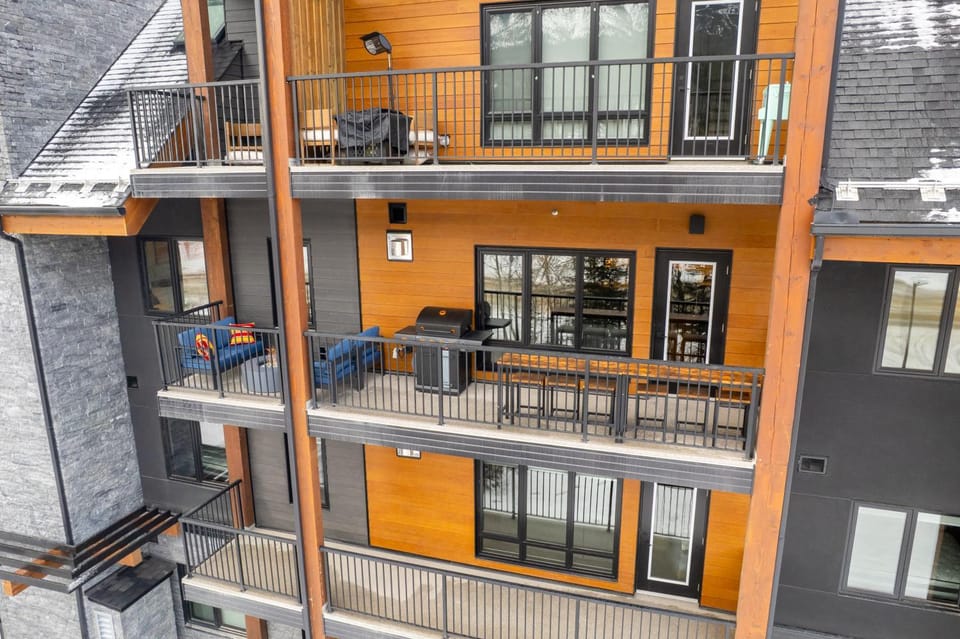 Designed Specifically for Large Families Apartment in Canmore