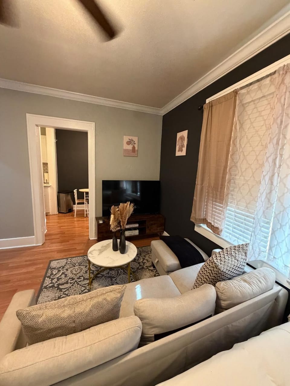 Photo of the whole room