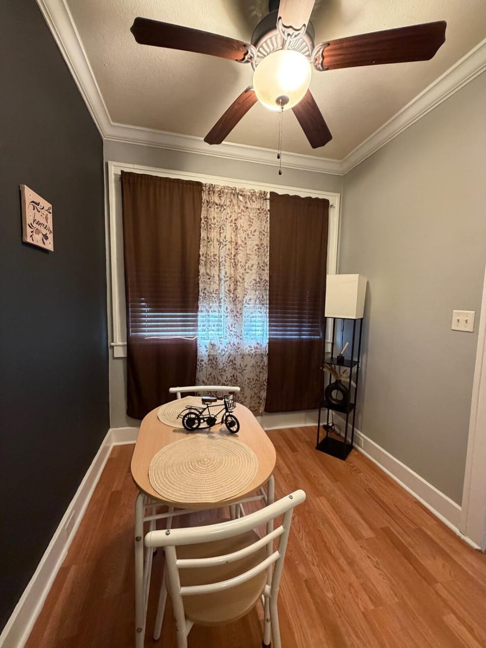 Cute Downtown Stay near Toyota Center & Midtown Apartment in Houston