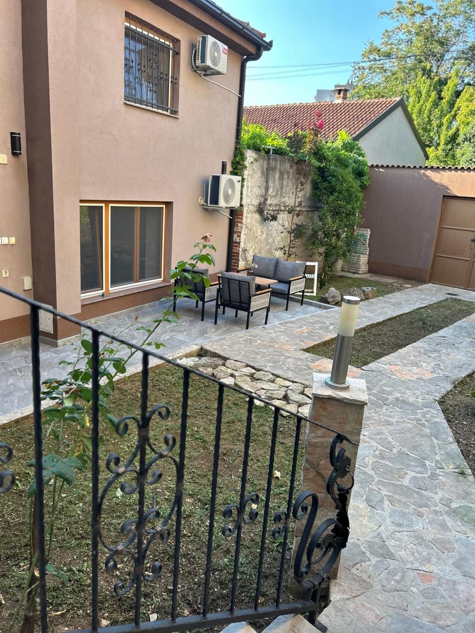 Garden, Garden view
