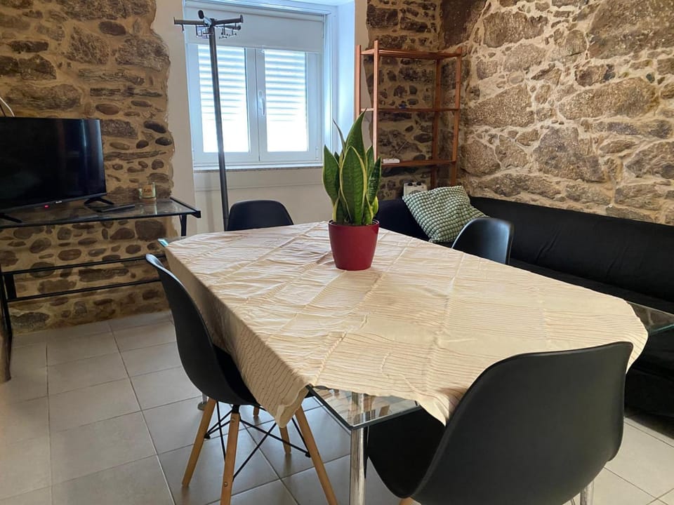 Communal lounge/ TV room, Living room, Seating area, Dining area