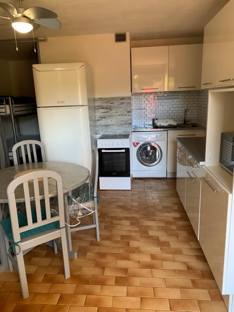 Appartement climatisé à canet plage Apartment in Canet-en-Roussillon