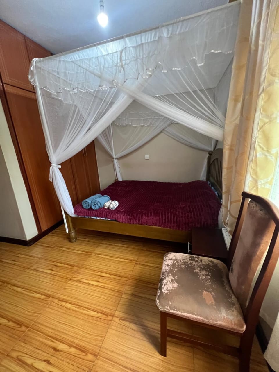 house with a garden Bed and Breakfast in Kampala