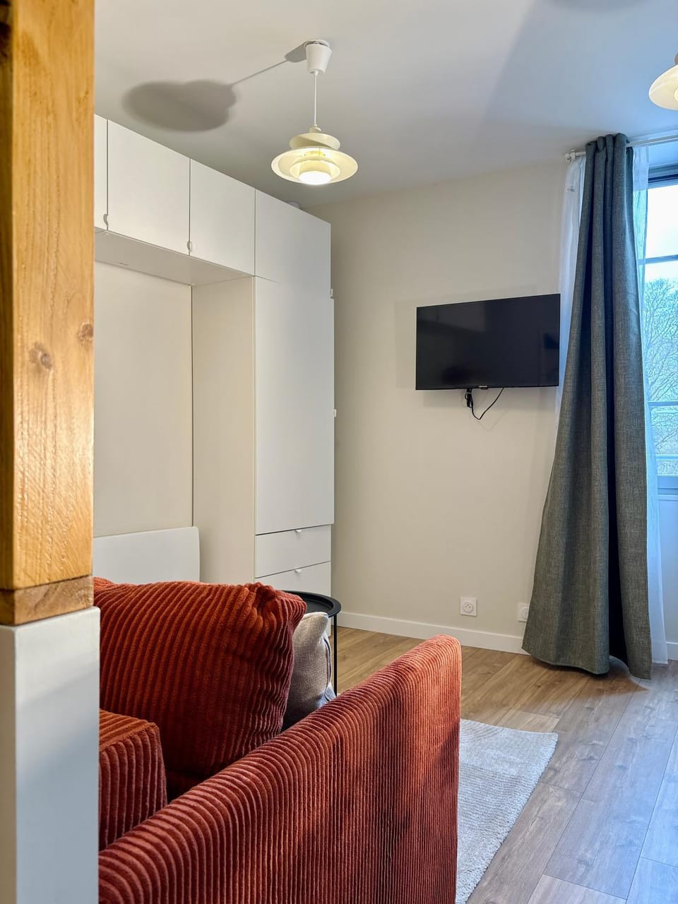 TV and multimedia, Living room, Seating area