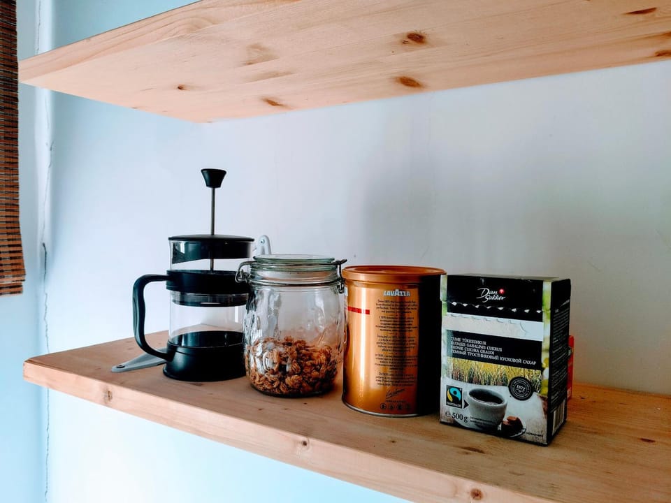 Coffee/tea facilities, Kitchen or kitchenette