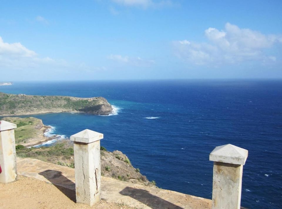 Sea View Chill Spot 15 min walk to the beach House in Saint Mary, Antigua and Barbuda