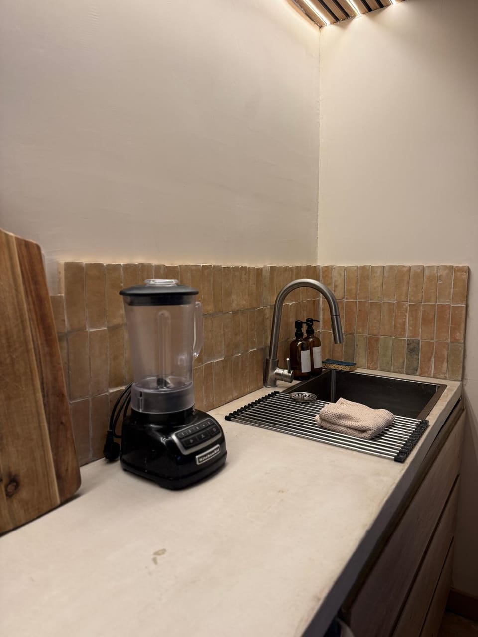 Cocon avec jacuzzi House in Nouvelle-Aquitaine
