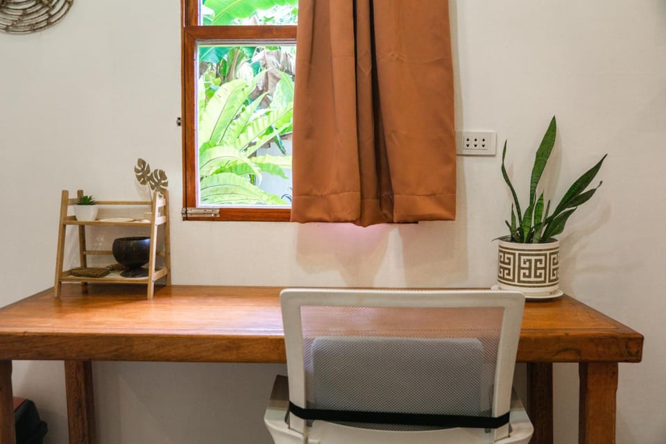 View (from property/room), Living room, Decorative detail, Seating area