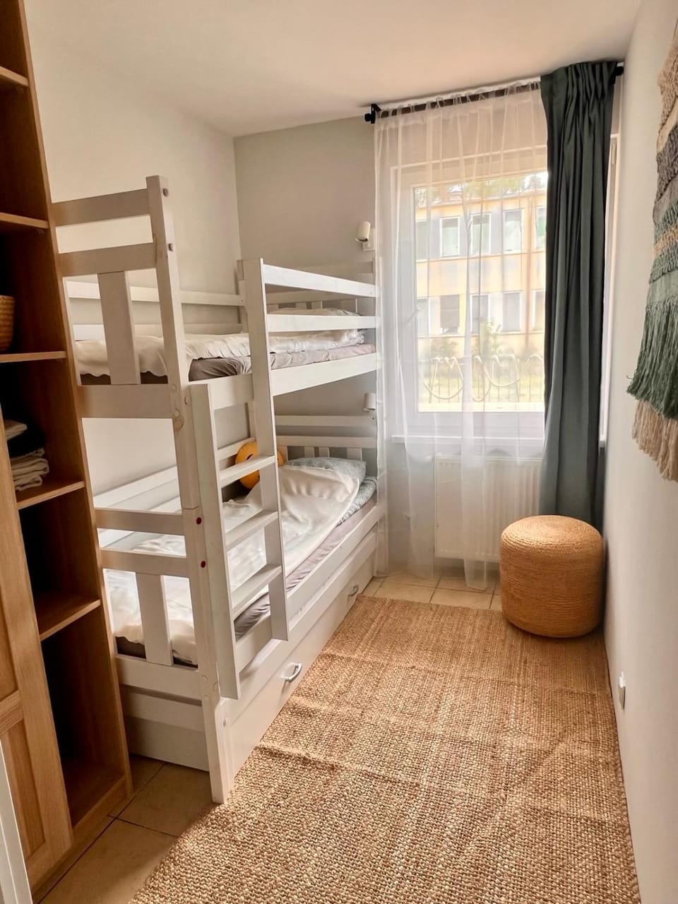 bunk bed
