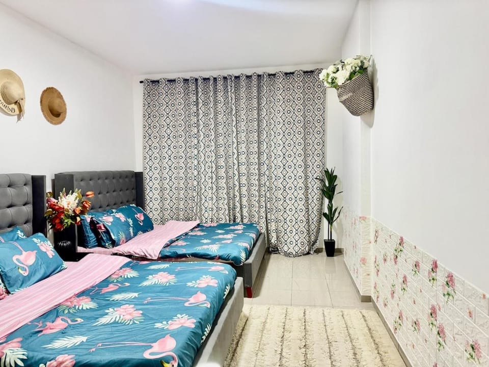 Mina Road AL Thayer Apartment in Dubai