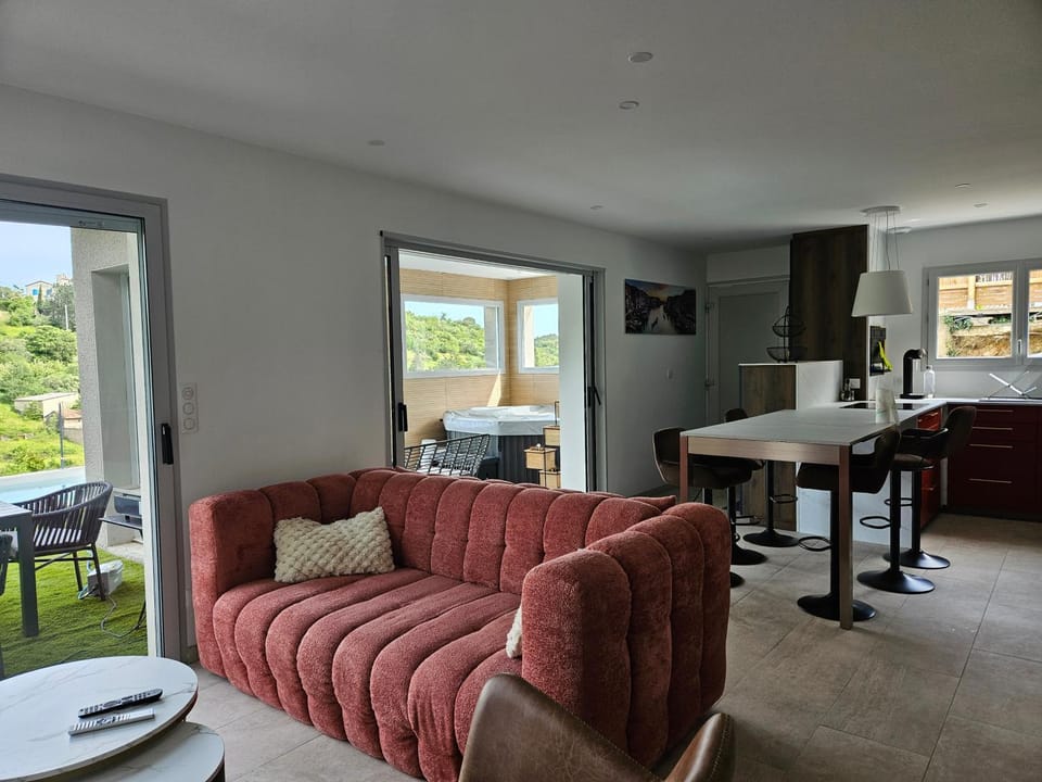 Villa Catamaran Villa in Provence-Alpes-Côte d'Azur