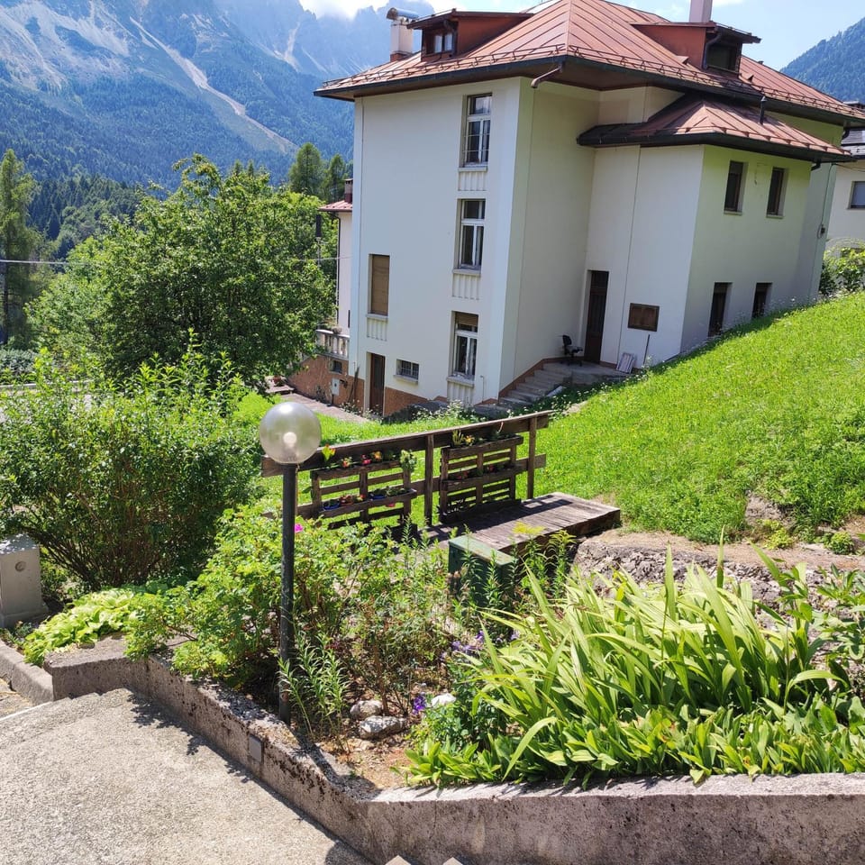 Property building, Garden, Mountain view