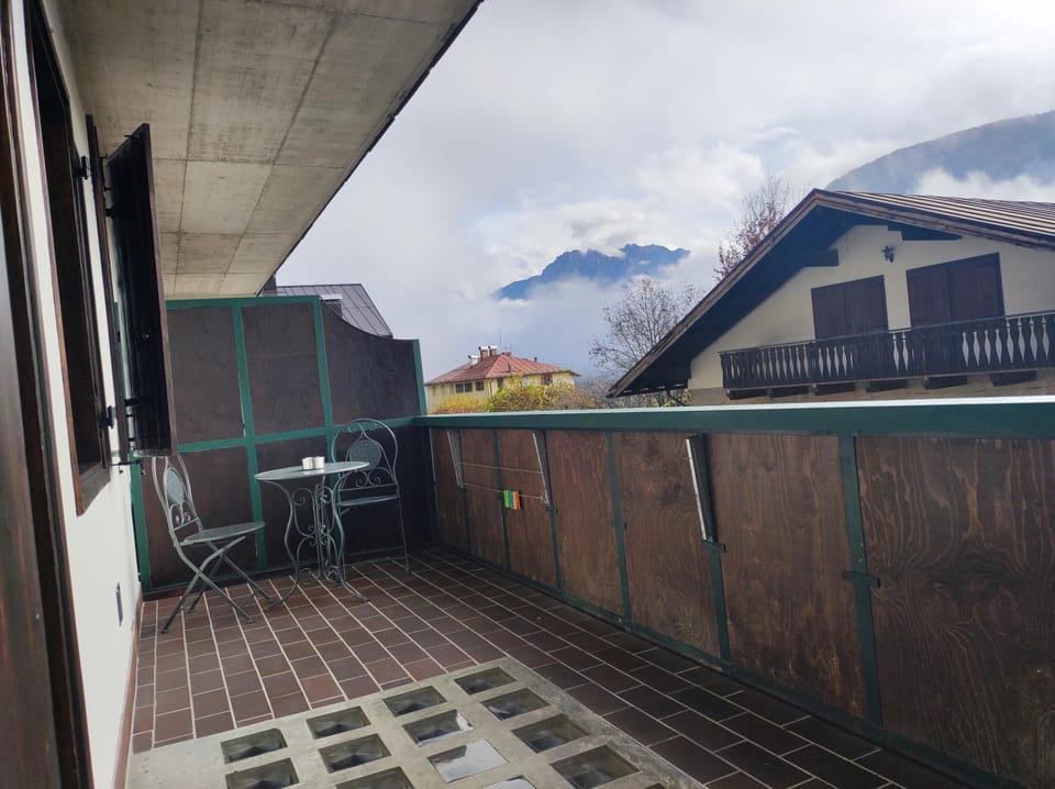 Day, Natural landscape, View (from property/room), Balcony/Terrace, Mountain view