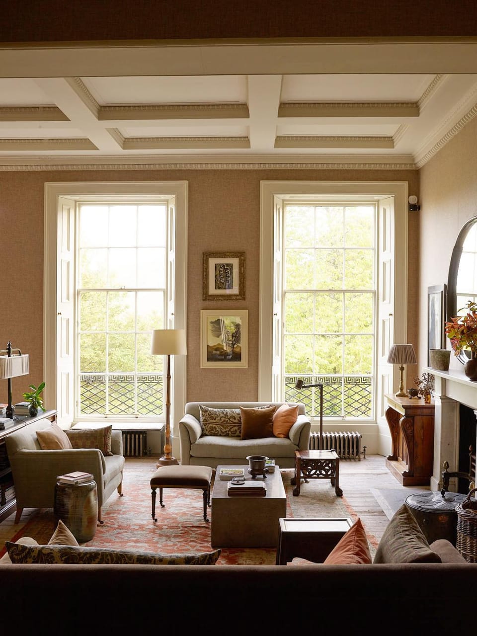 Living room, Seating area
