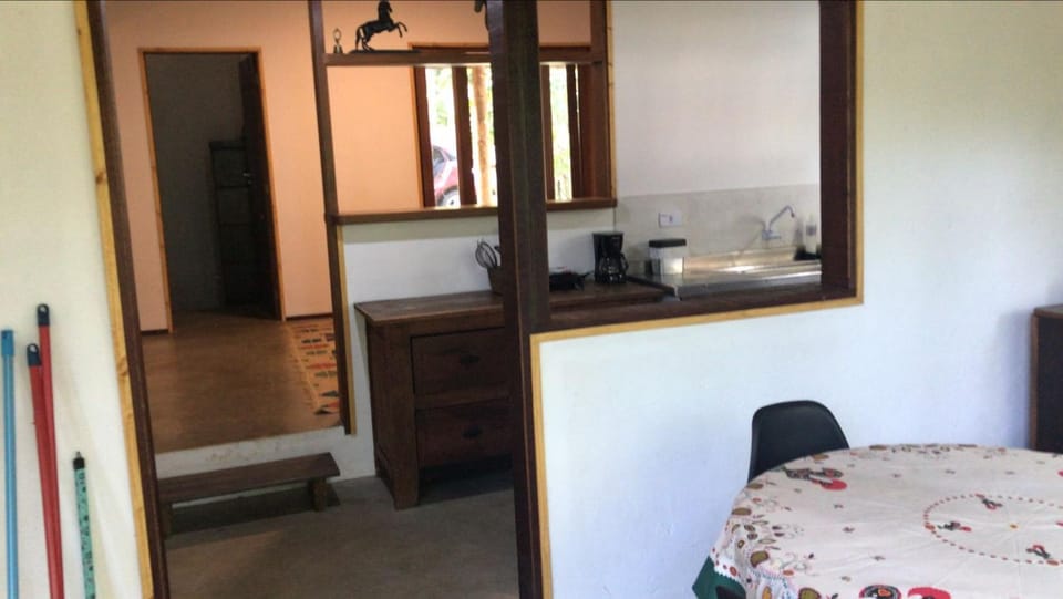Chalé Encanto do Manacá Chalet in Sao Jose dos Campos