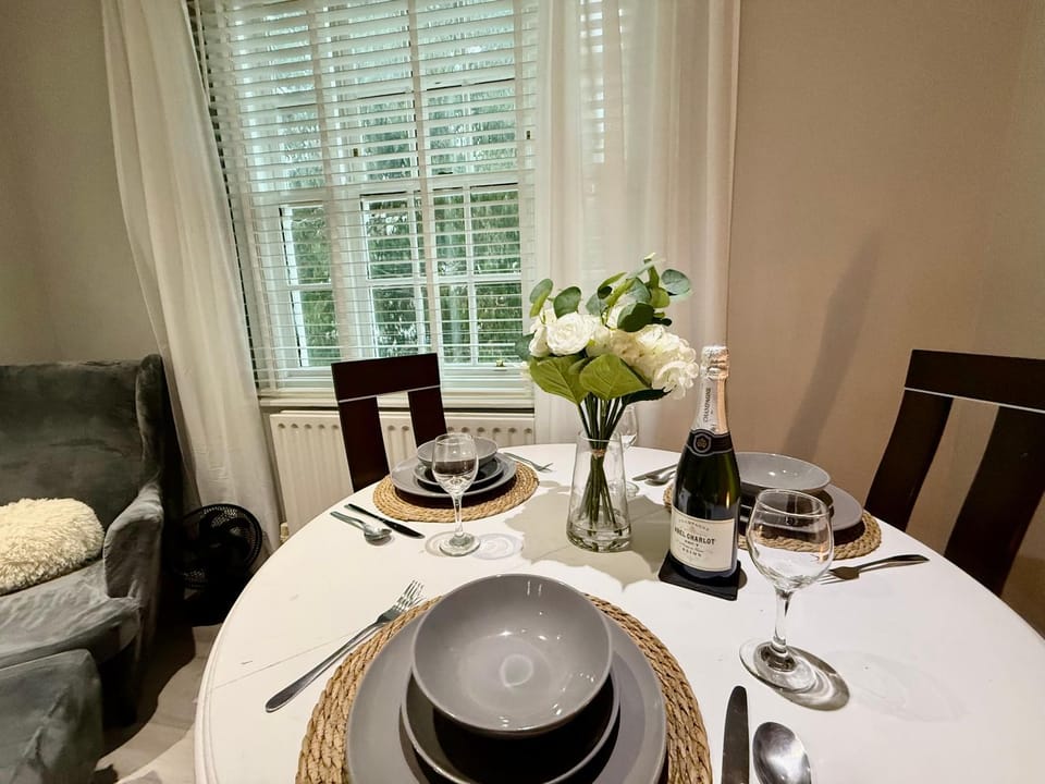 Cozy 2 Bed flat in Pimlico - walk to London Eye! Apartment in City of Westminster