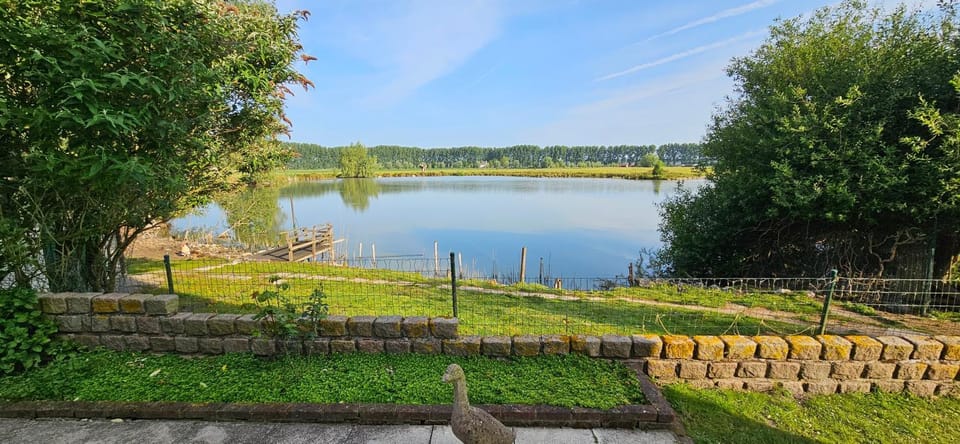 Nearby landmark, Lake view