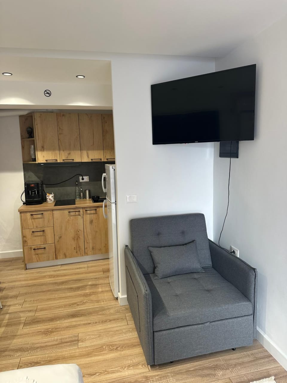 Communal lounge/ TV room, TV and multimedia, Living room