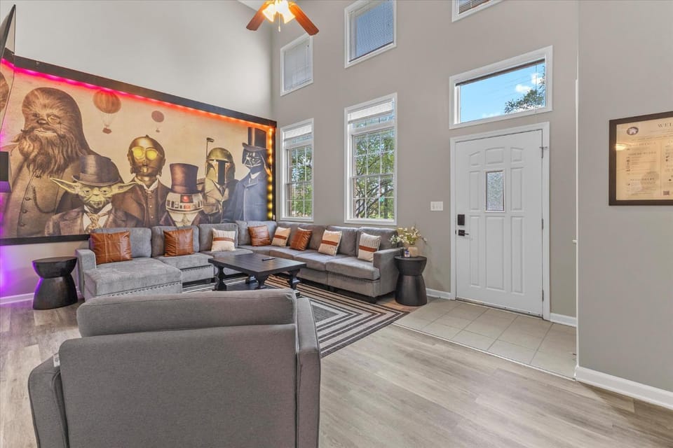 Spacious Town Home near ICC House in Indianapolis