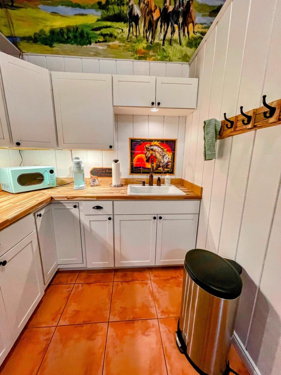 Horse Ranch Adventures - Paradise Ranch Bunkhouse House in North Fort Myers