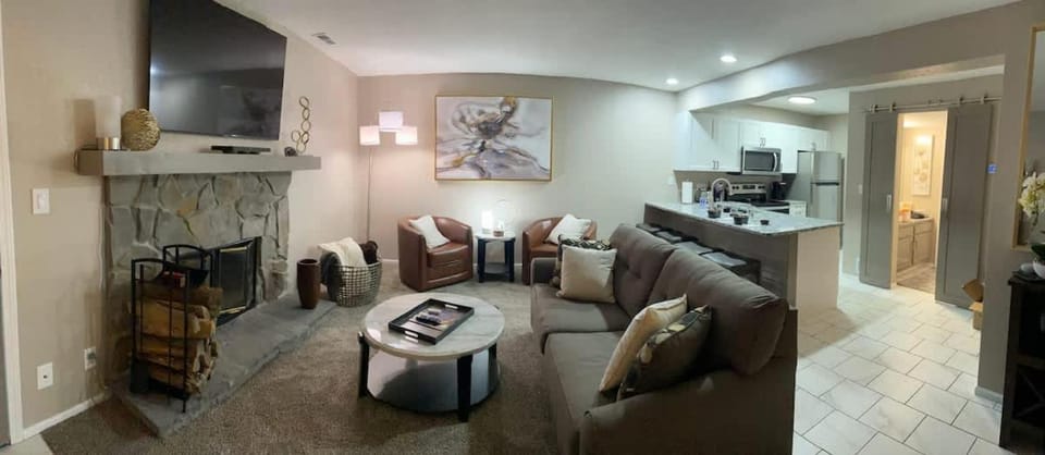 Lake Life Reimagined -best location best view 17mm House in Osage Beach