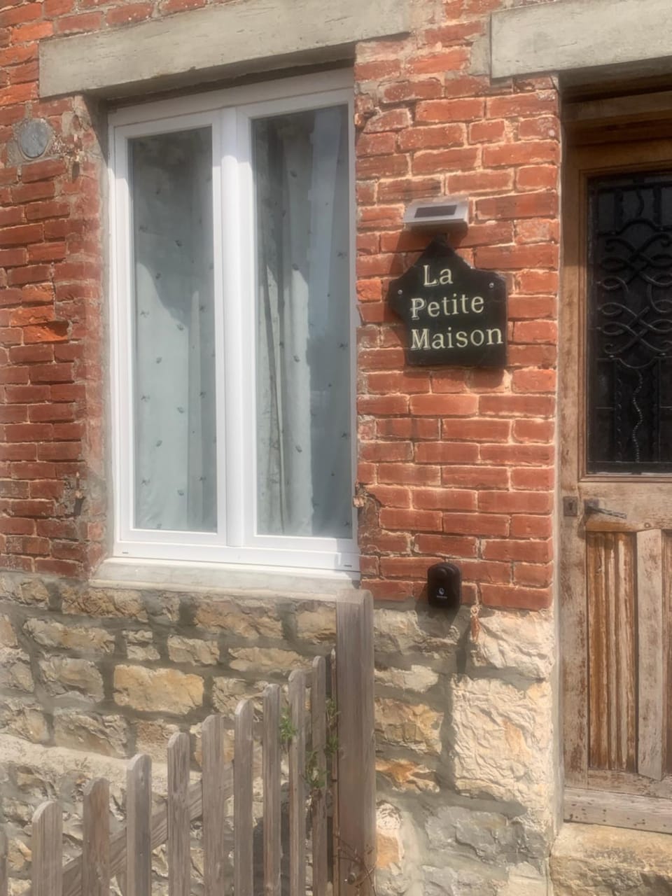 La Petite Maison, Perrou, Normandy, Orne House in Normandy