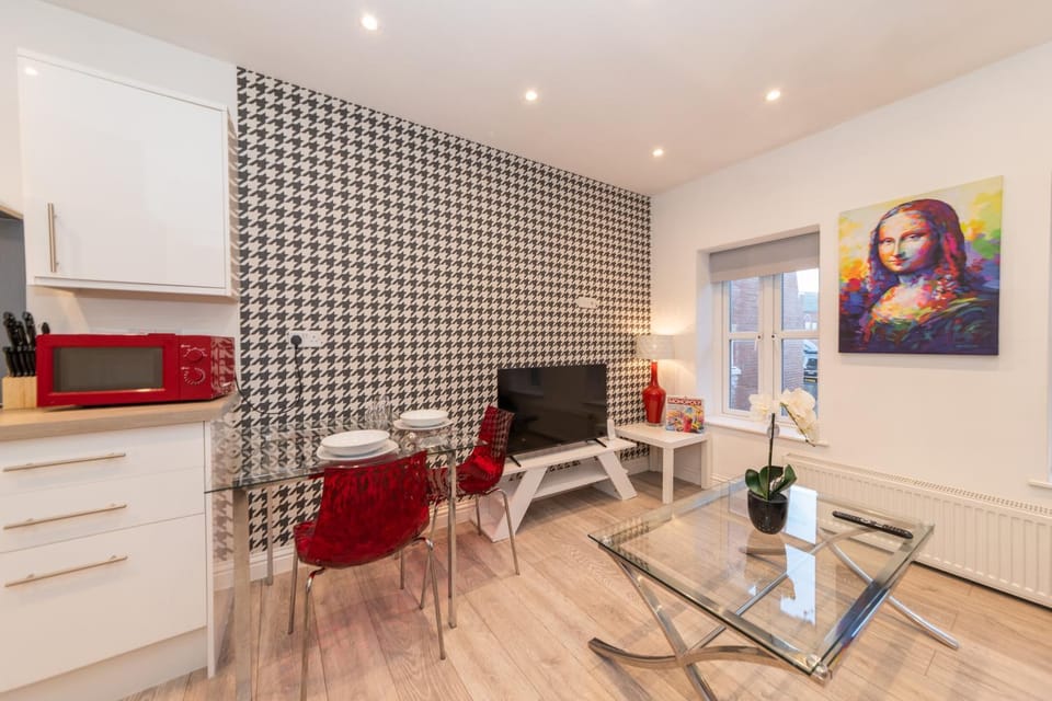Free Parking 2Beds Fully Equipped Flat City Centre Apartment in Reading