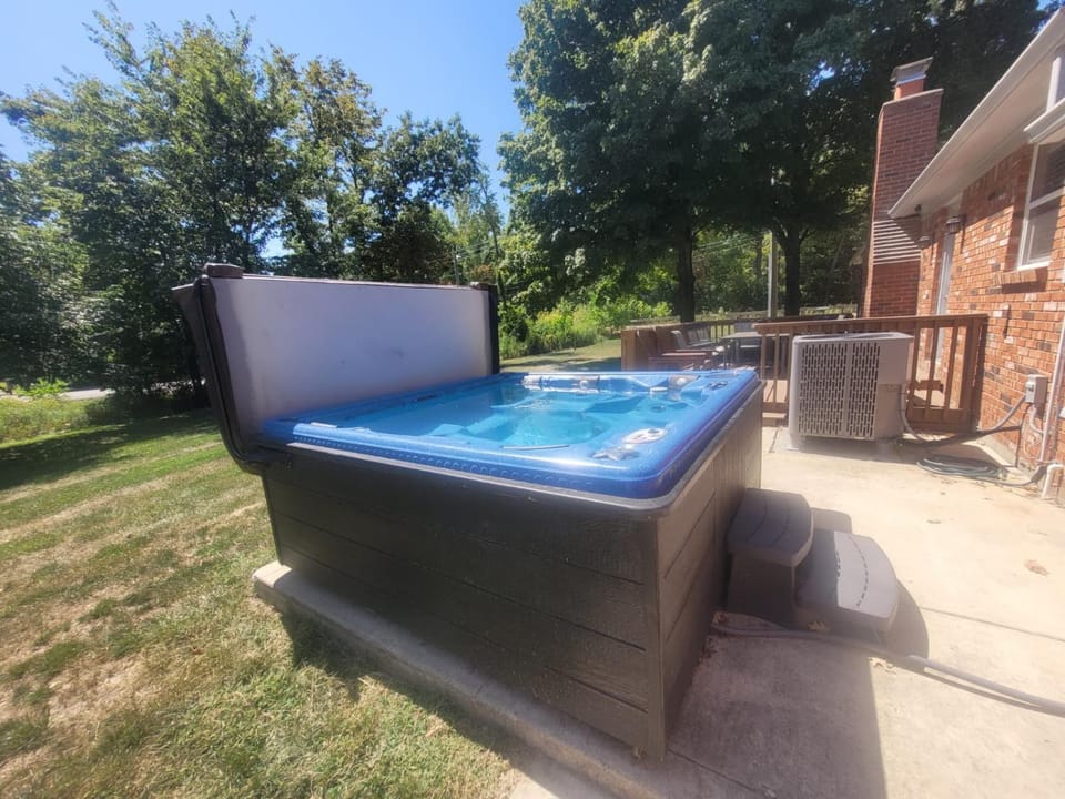 6BR Family Home by Grand Park House in Westfield