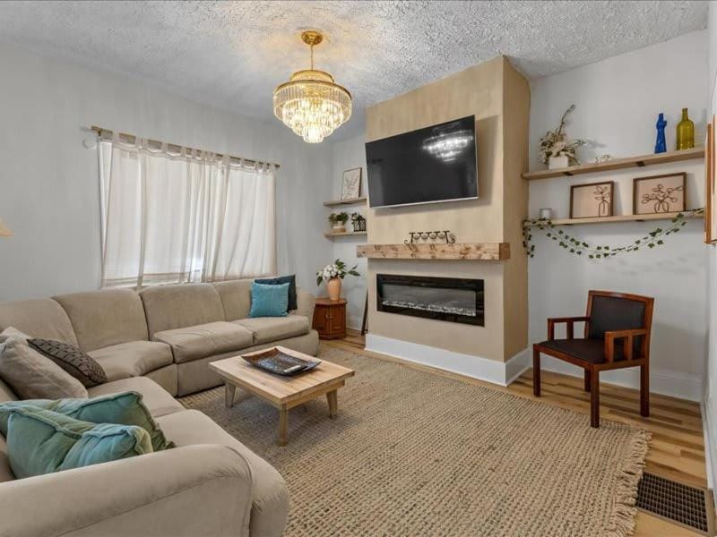 Lux 5 Bedroom Childrens Museum House in Indianapolis