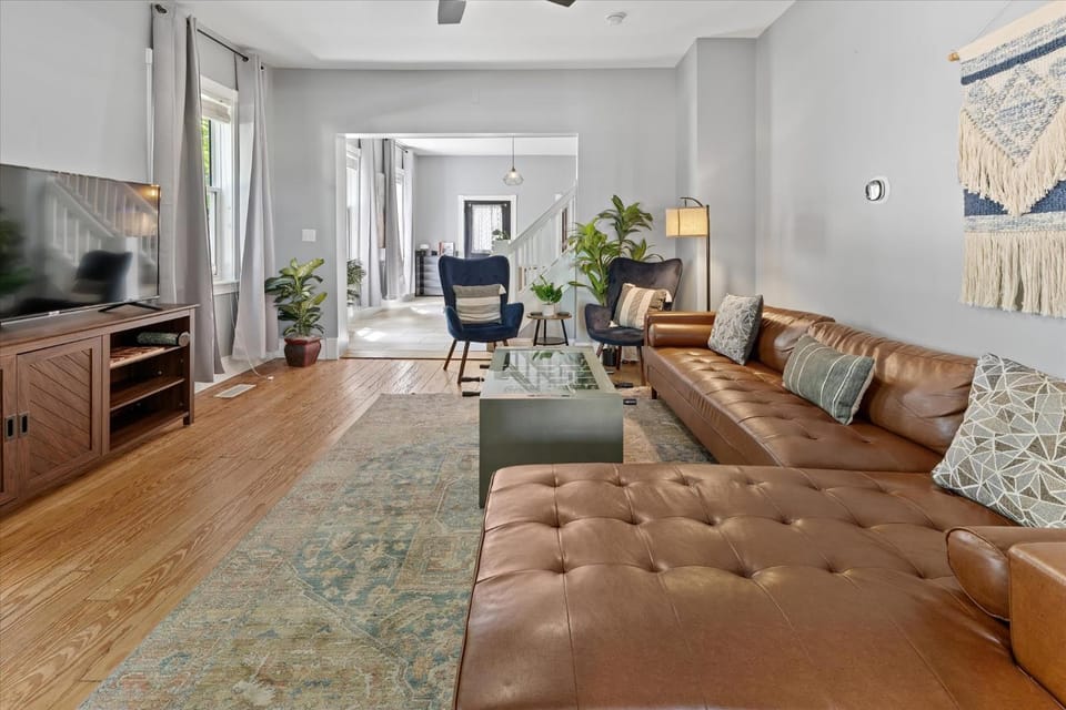 Farm House Downtown Indianapolis House in Indianapolis