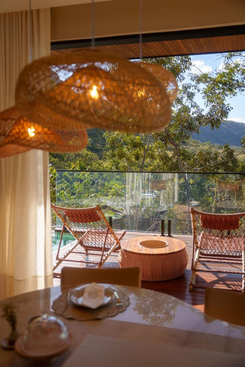 Balcony/Terrace, Dining area, Mountain view