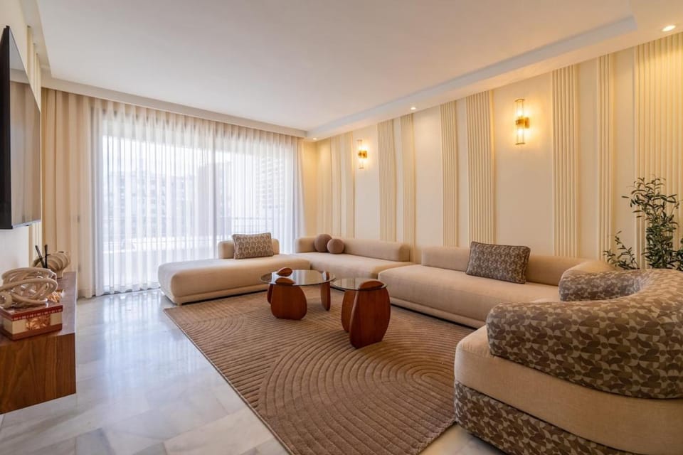 Le yacht apartment II Oceanfront residence 2 BR 2 BA Apartment in Casablanca
