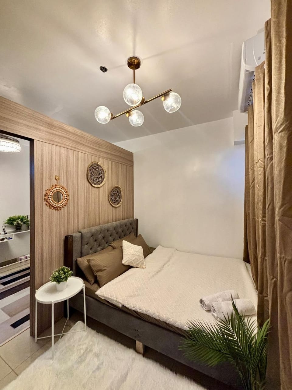 Staycation by the Shore Apartment in Pasay