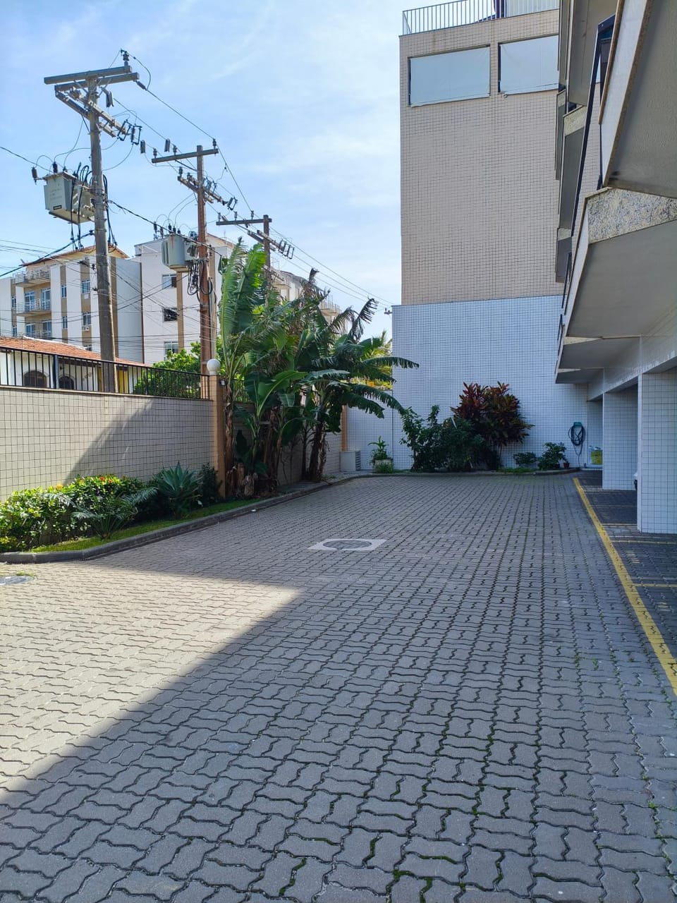 Property building, Day