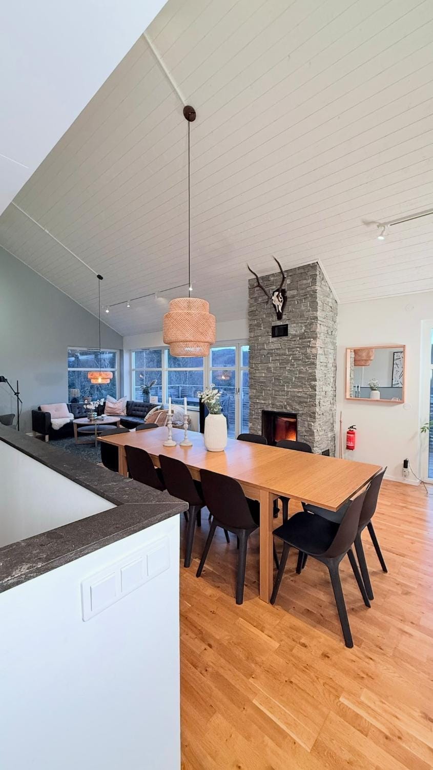 Modern mountain cabin offering breathtaking views and serene surroundings Cabin in Sweden