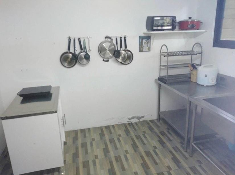 Kitchen or kitchenette