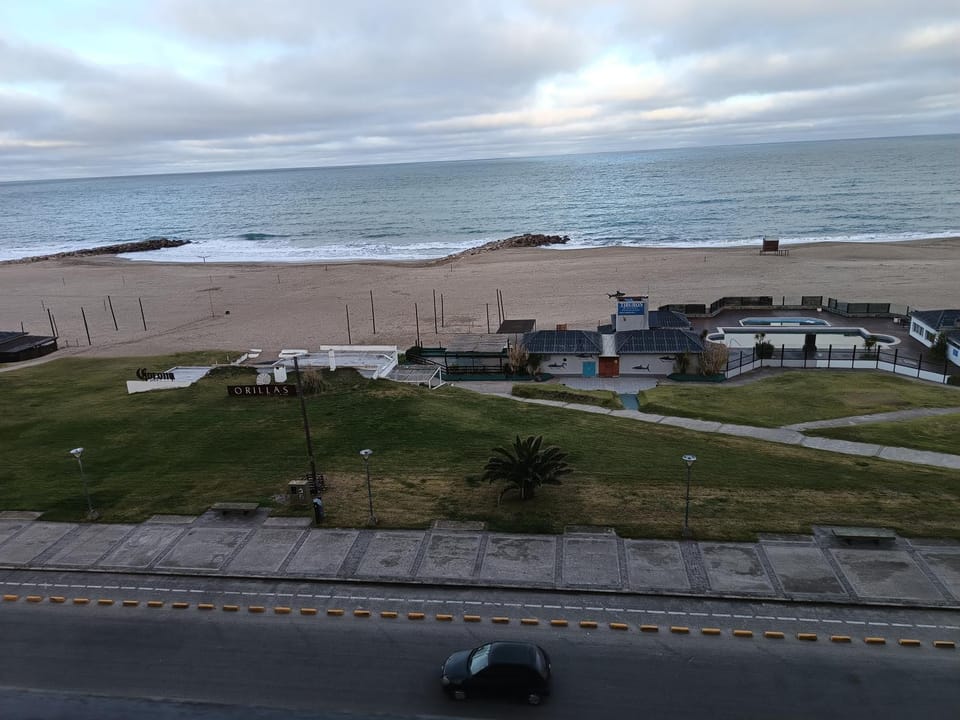 Departamento Frente al mar Miramar Apartment in Miramar