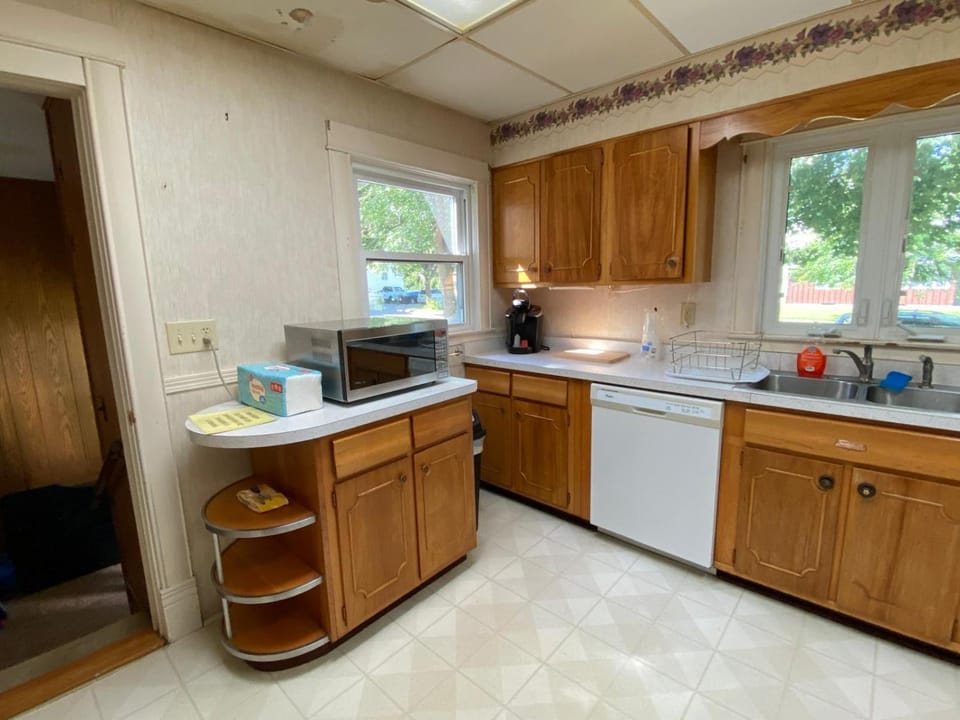 Amazing 5 Bedrooms Deal up to 10 Guests House in Minnesota