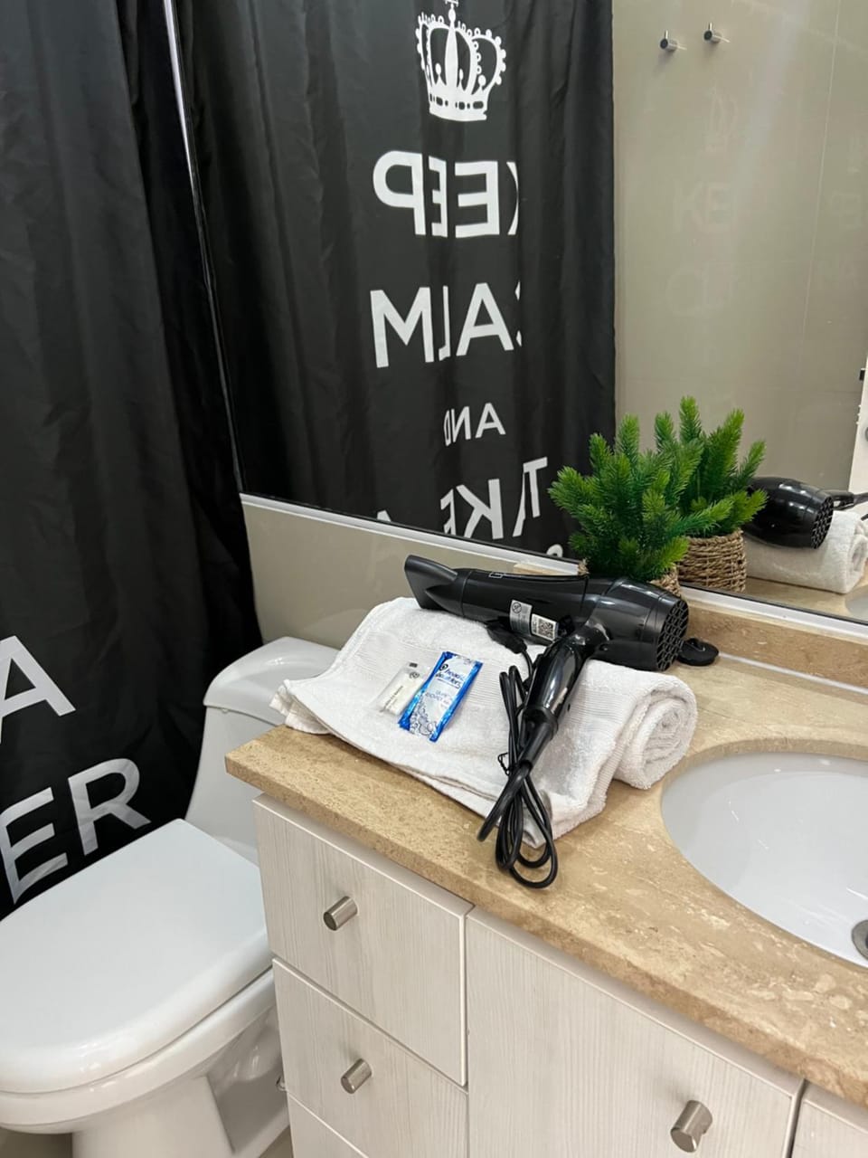 Bathroom, towels