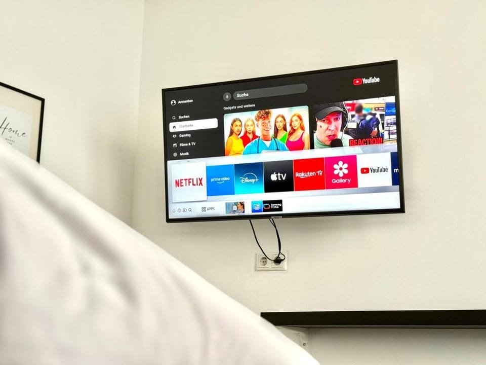 TV and multimedia, Bedroom