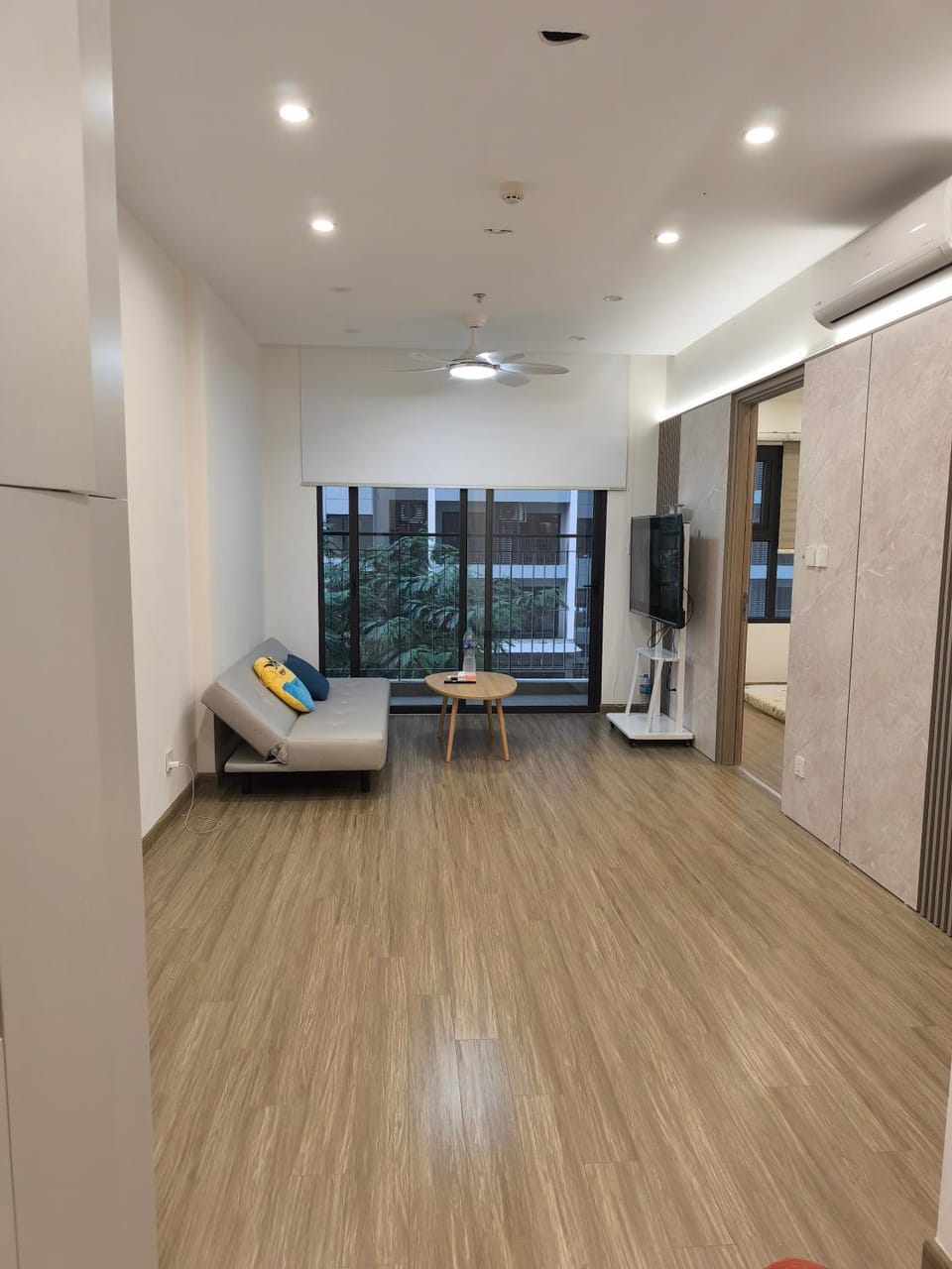 Luxhomes Sa1 Toji Sakura Vinhomes Smart city Apartment in Laos