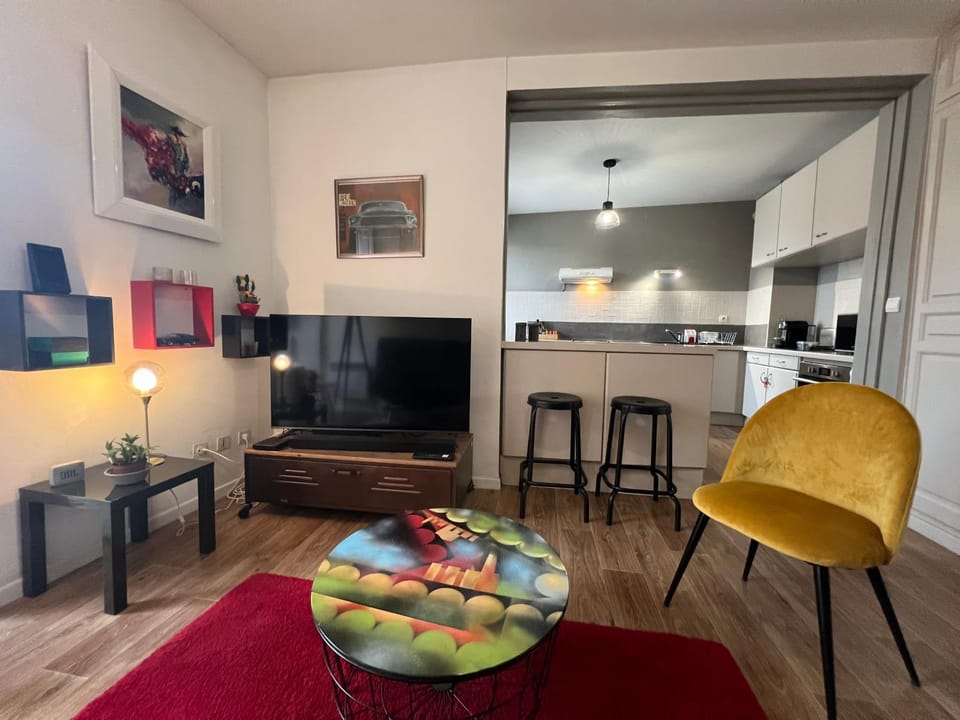 TV and multimedia, Living room