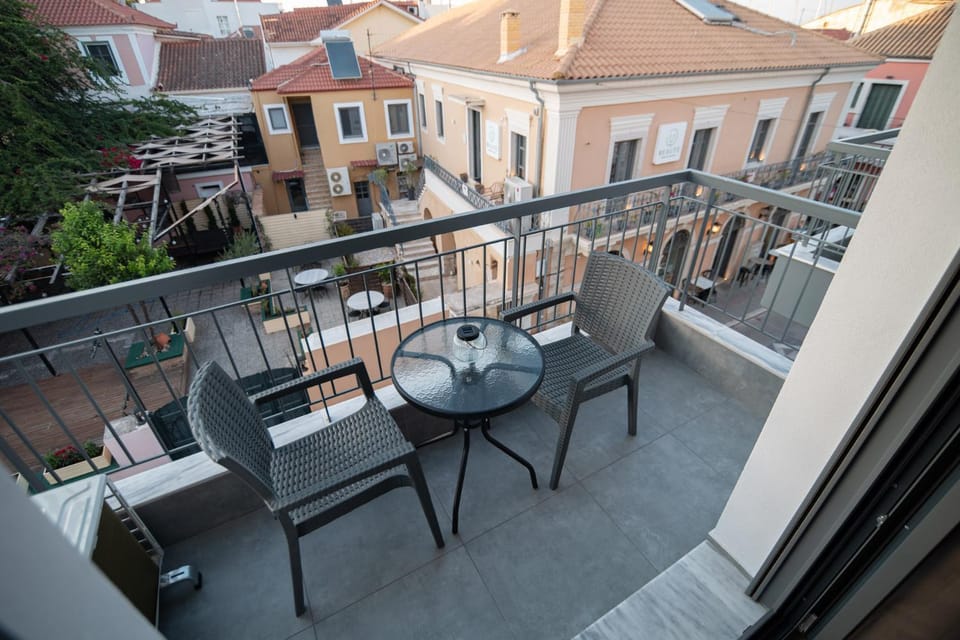 View (from property/room), Balcony/Terrace