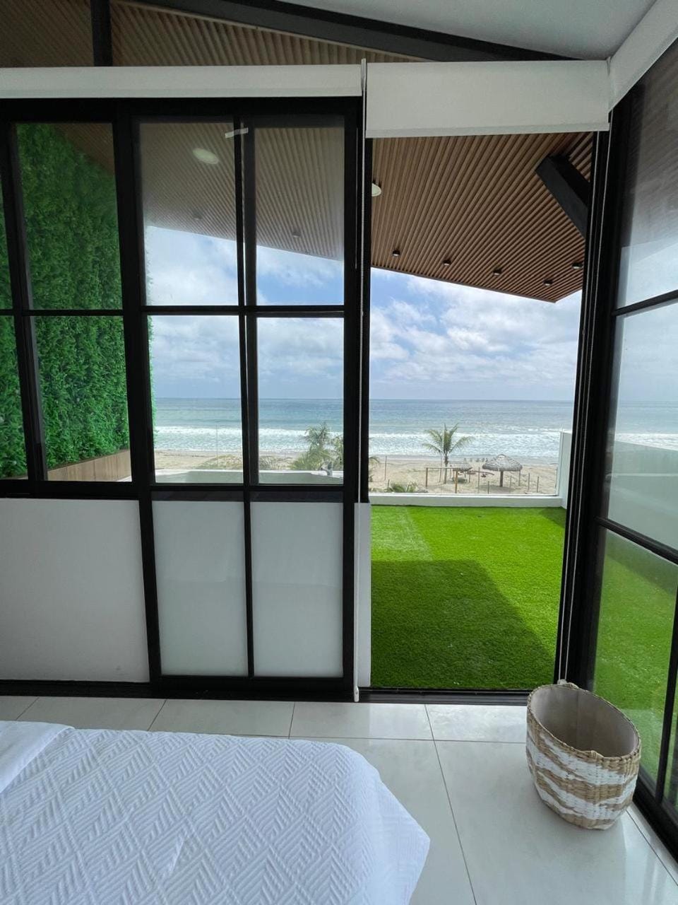 Natural landscape, Balcony/Terrace, Bedroom, Sea view